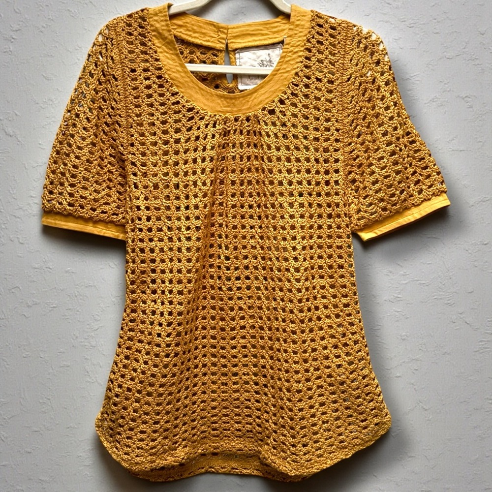 Angel of the North Anthropologie Golden Yellow Crochet Knit Tunic‎ XS